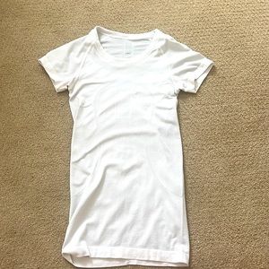 Lululemon white athletic tshirt